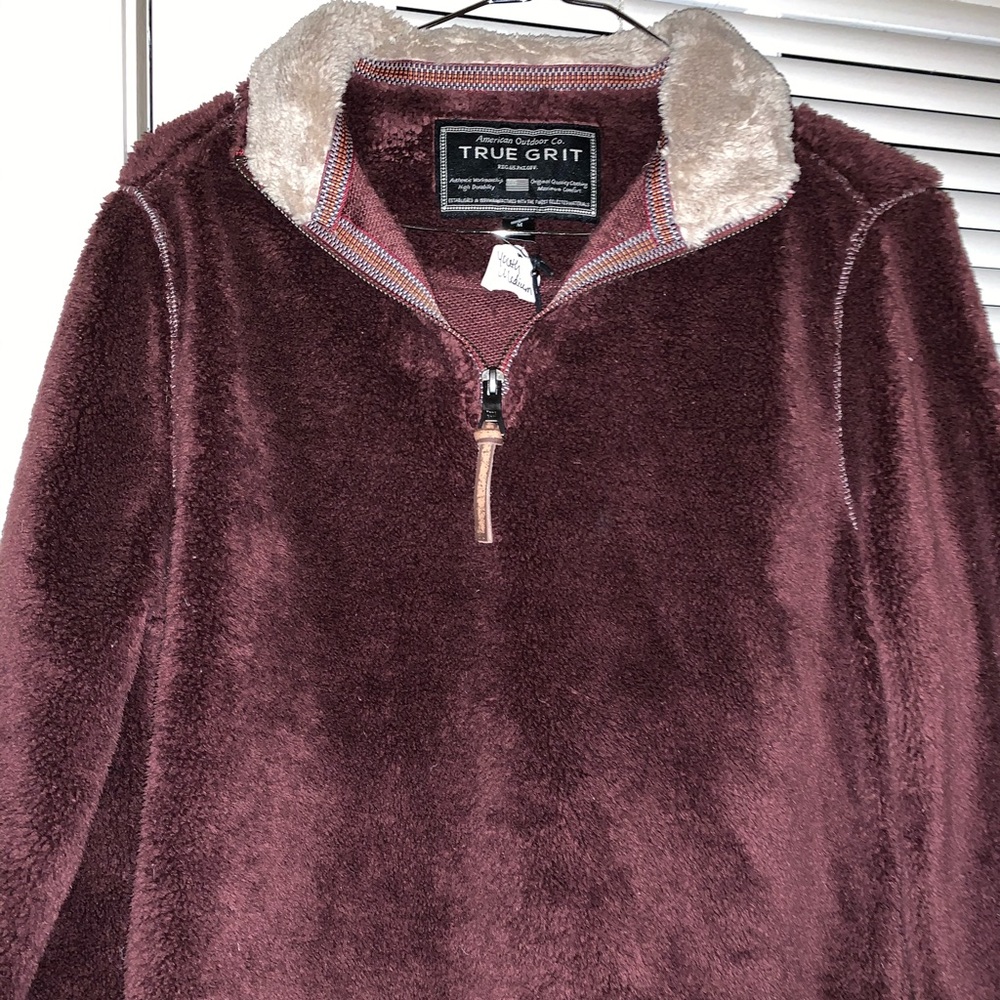 True grit pullover